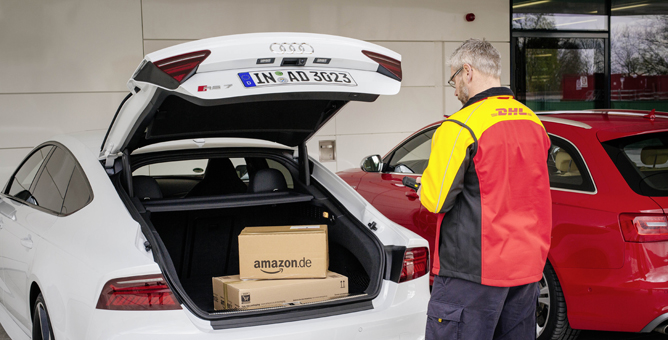 Paketzustellung in den Kofferraum- Pilotversuch von DHL, Amazon und Audi (Bild: DHL)