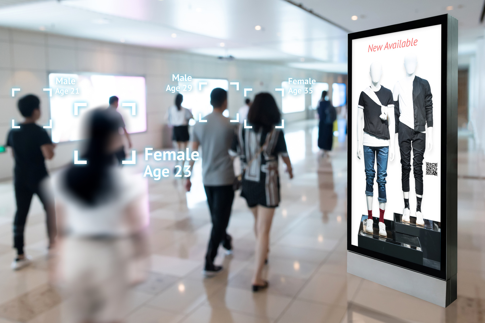 Retail Vision: Entkoppelung von Shopping und Begegnung und digital dominierte Flächen - Bild: fotolia